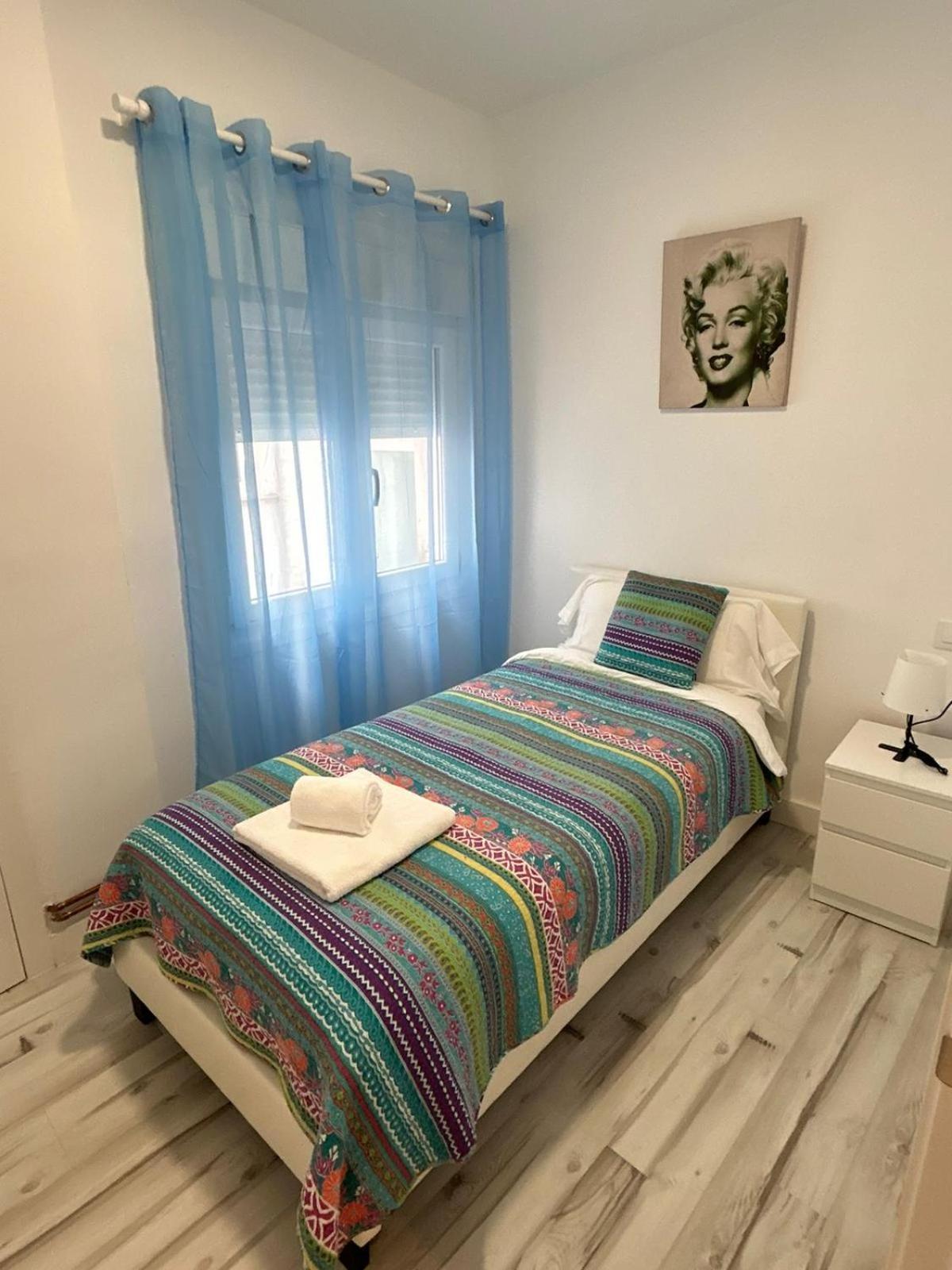 Apartamentos El Conde Santo Domingo De La Calzada Exterior photo